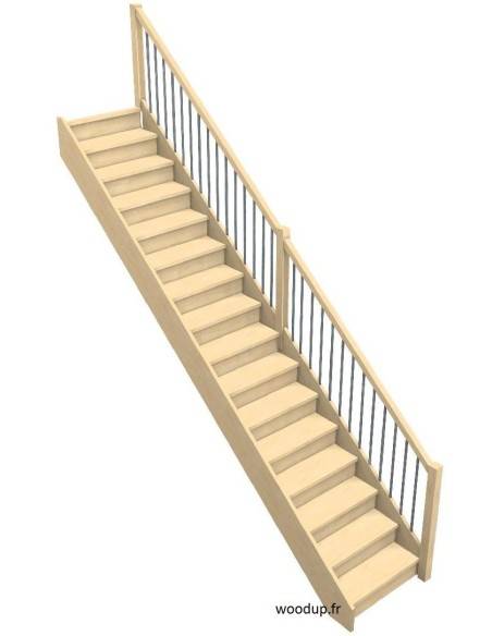 Rechte trap met stootborden en trapleuning met horizontale aluminium staven