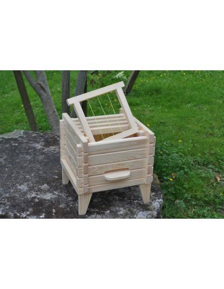 Klassieke houten bijenkast