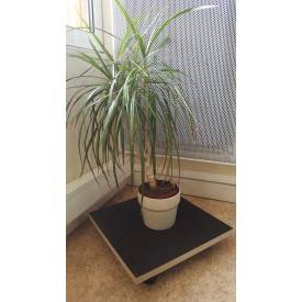 Vierkante plantenstandaard op wieltjes