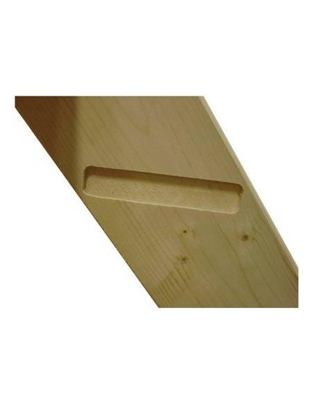 Scale dritte in abete con longheroni intagliati