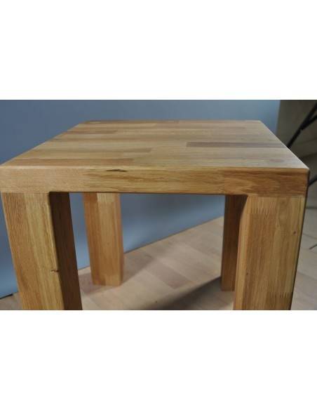 EIKEN SALONTAFEL 45X45, HOOGTE 45 CM