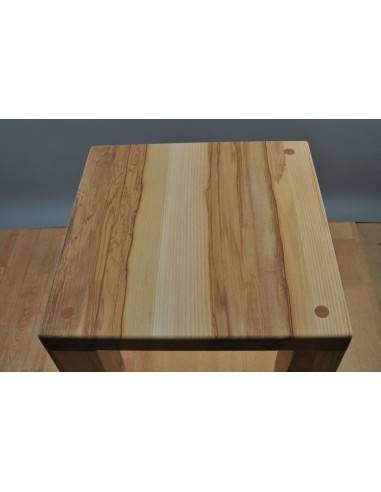 SALONTAFEL 45 × 45 OLIJFESSENHOUT HOOGTE 45 CM