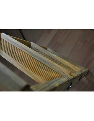 Finition Echelle de mezanine / meunier en atelier