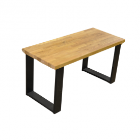 Houten salontafel met zwarte metalen poten 2
