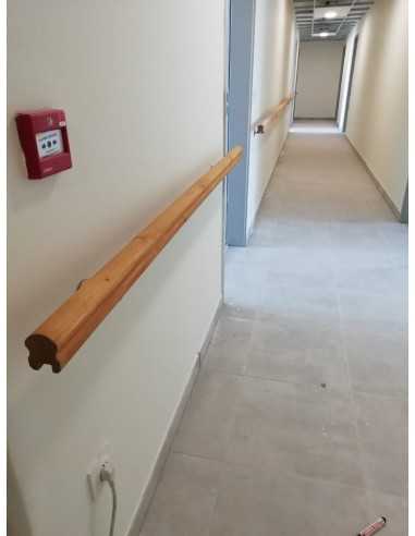 Moulded fir handrail 56x45 mm