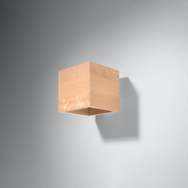 Wandstrahler aus naturbelassenem Holz für den Innenbereich 2
