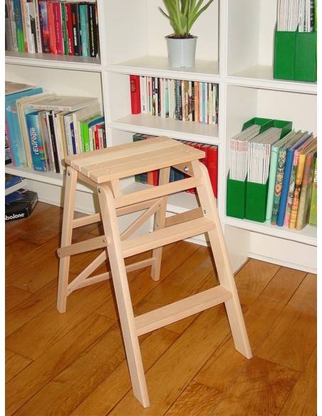 Escalerilla de madera Taburete
