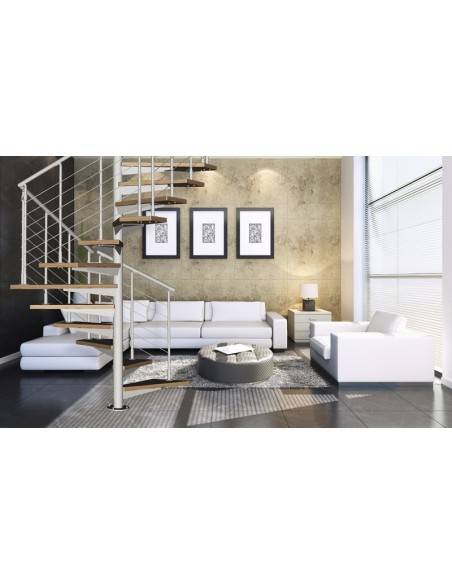 Spindeltreppe aus zwei Materialien