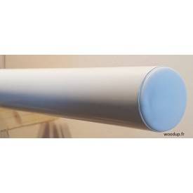 Witte metalen leuning