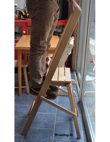 Houten trapje met steunbeugel