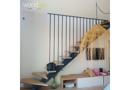 Un escalier moderne qui allie élégance et légèreté