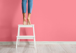 Choisir la taille d'un escabeau : les 4 critères à considérer