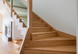 Quel bois choisir pour un escalier intérieur ?